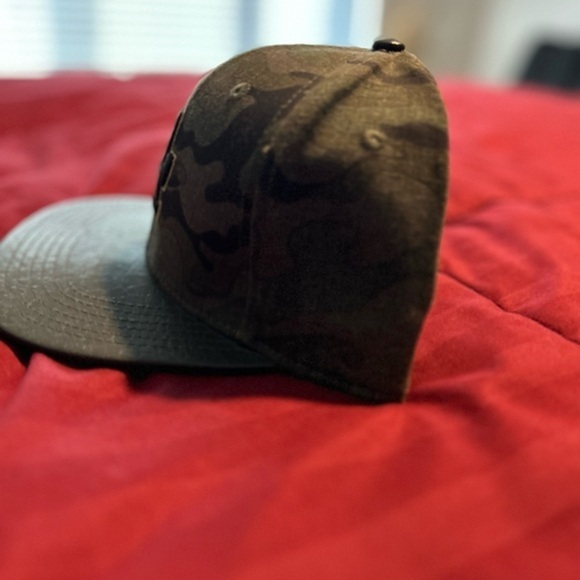 Los Angeles Dodgers Hat - Picture 3 of 6